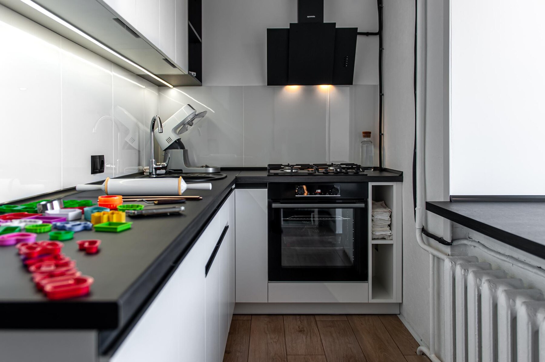 L-Shape Modular Kitchen